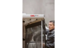 Fiamma F45s 260 Markise Für Rechtslenker VW T5/T6 Multivan/Transporter Tuchfarbe Royal Grey 260 Cm Gehäusefarbe Deep Black -Camping Im Freien 814955 5295251